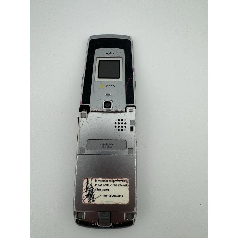 Sanyo Katana II SCP-6650 - Black & Silver ( Sprint )  *Not Tested *